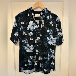 Men’s Tropical Button-down